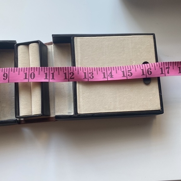 Rhinestone Heart | Trifold | Black/Brown | Jewelry Case - Picture 14 of 16